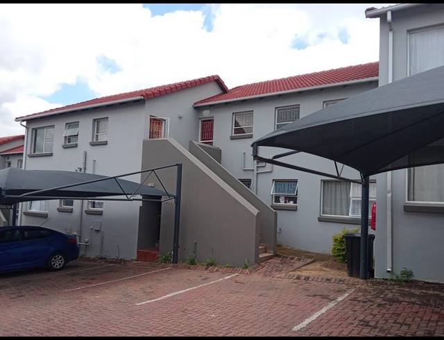 2 BEDROOM APARTMENT FOR SALE IN VORNA VALLEY